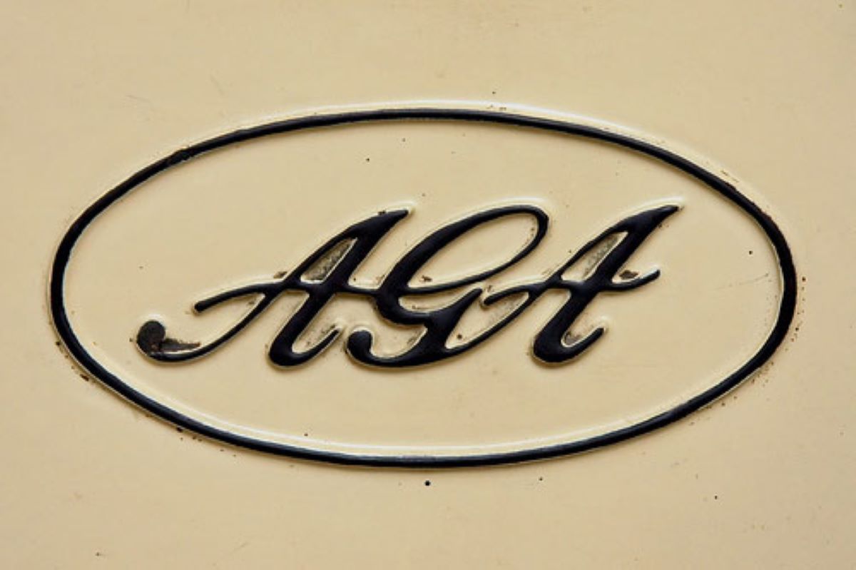 The Aga badge