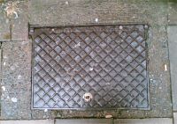 Pre 1925 Hinged Inspection Cover 'Engineers Exeter' CREDITON
