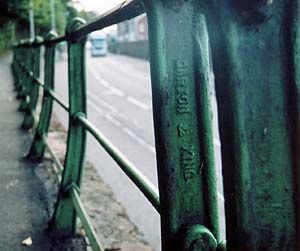 Handrails in New North Road