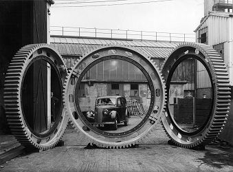 Girth gears for Bamberton Cement Works, Vancouver